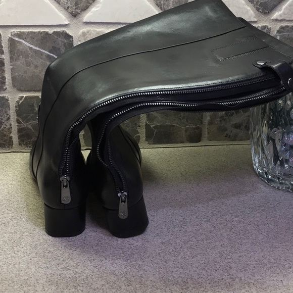 ANNE KLEIN 8M Anne Klein Flex Black Boot - Picture 4 of 8